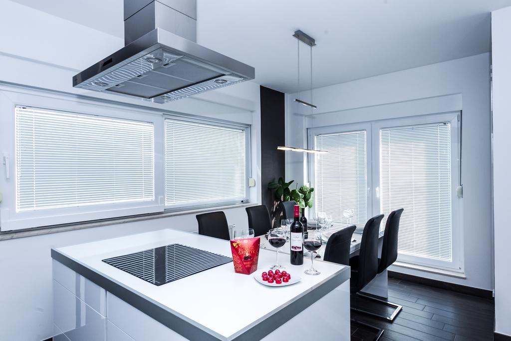 Apartment Sunny Spell Zadar Ngoại thất bức ảnh